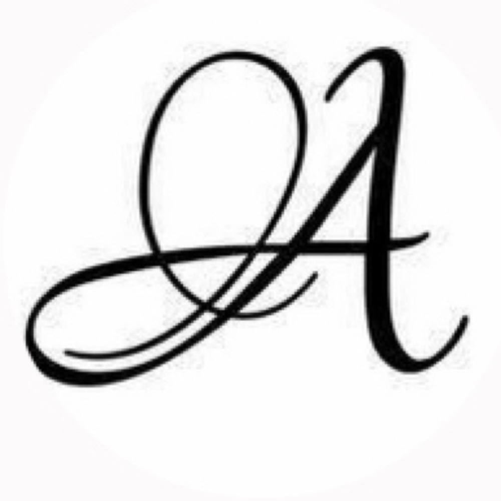 Meet your Posher, Azaleas Luxury Boutique
